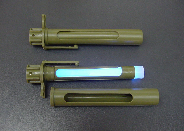 Тактичний чохол для хімічного світла Cyalume