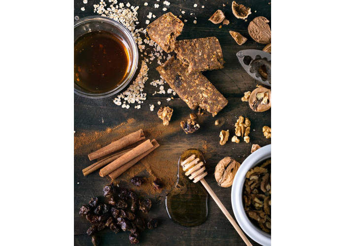 Батончик злаковий Chimpanzee Energy Bar Raisin & Walnut