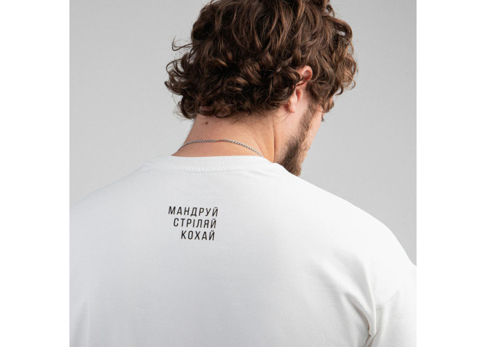 Футболка «Мандруй Стріляй Кохай» New School Champagne