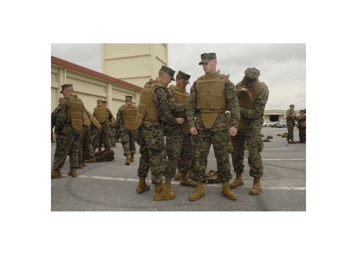 Керамічна бронепластина в бронежилет ESAPI REV J - Medium клас 6 (клас 4 США stand alone 7.62 APM2)